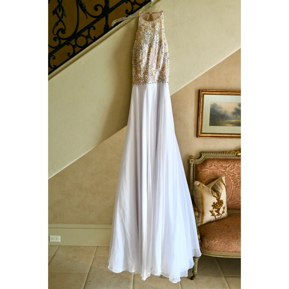 Sherri Hill White Formal Dress